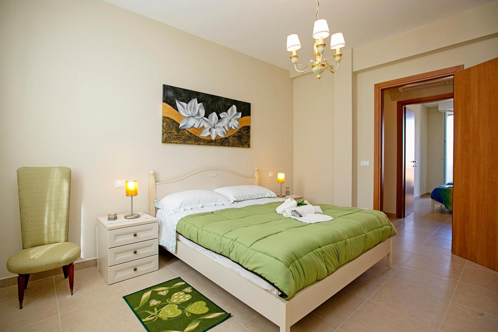 Villa Mimosa - Appartamento 2 - Happy Rentals Desenzano del Garda Exterior photo