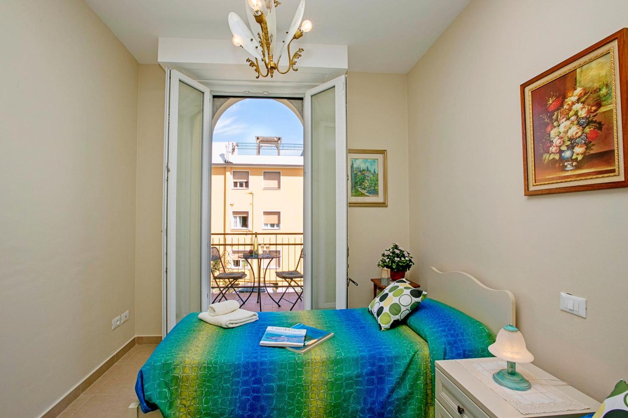 Villa Mimosa - Appartamento 2 - Happy Rentals Desenzano del Garda Exterior photo