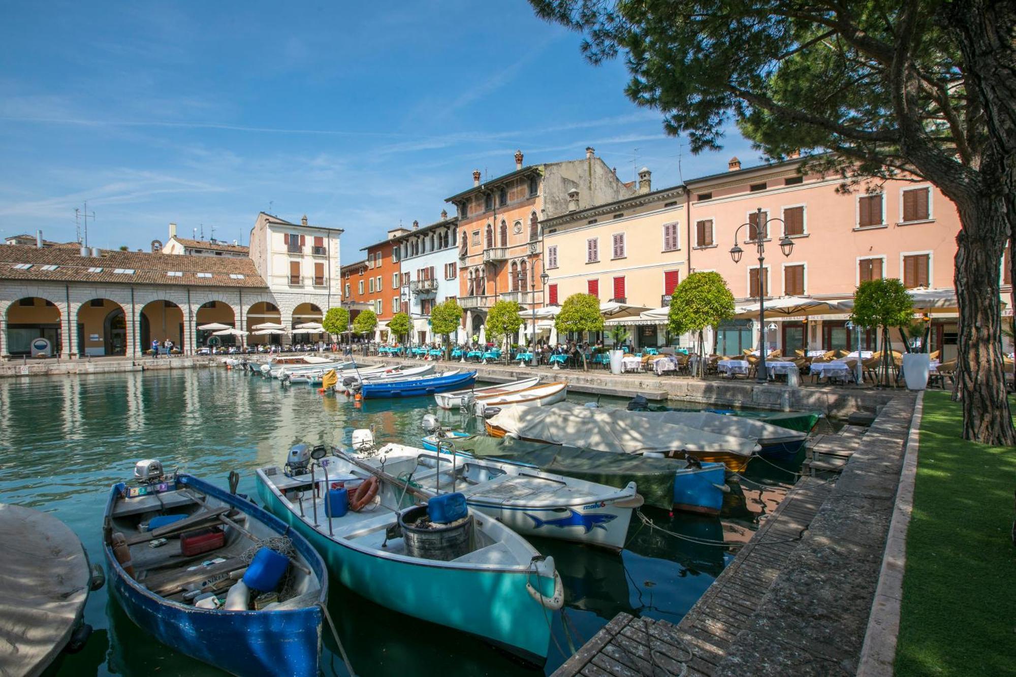 Villa Mimosa - Appartamento 2 - Happy Rentals Desenzano del Garda Exterior photo